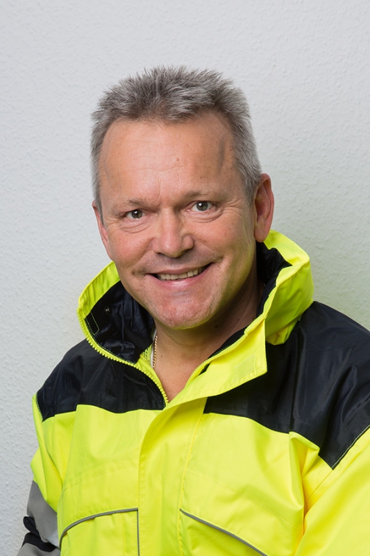 Bausachverständiger, Immobiliensachverständiger, Immobiliengutachter und Baugutachter  Sven Holbe Kirchhundem